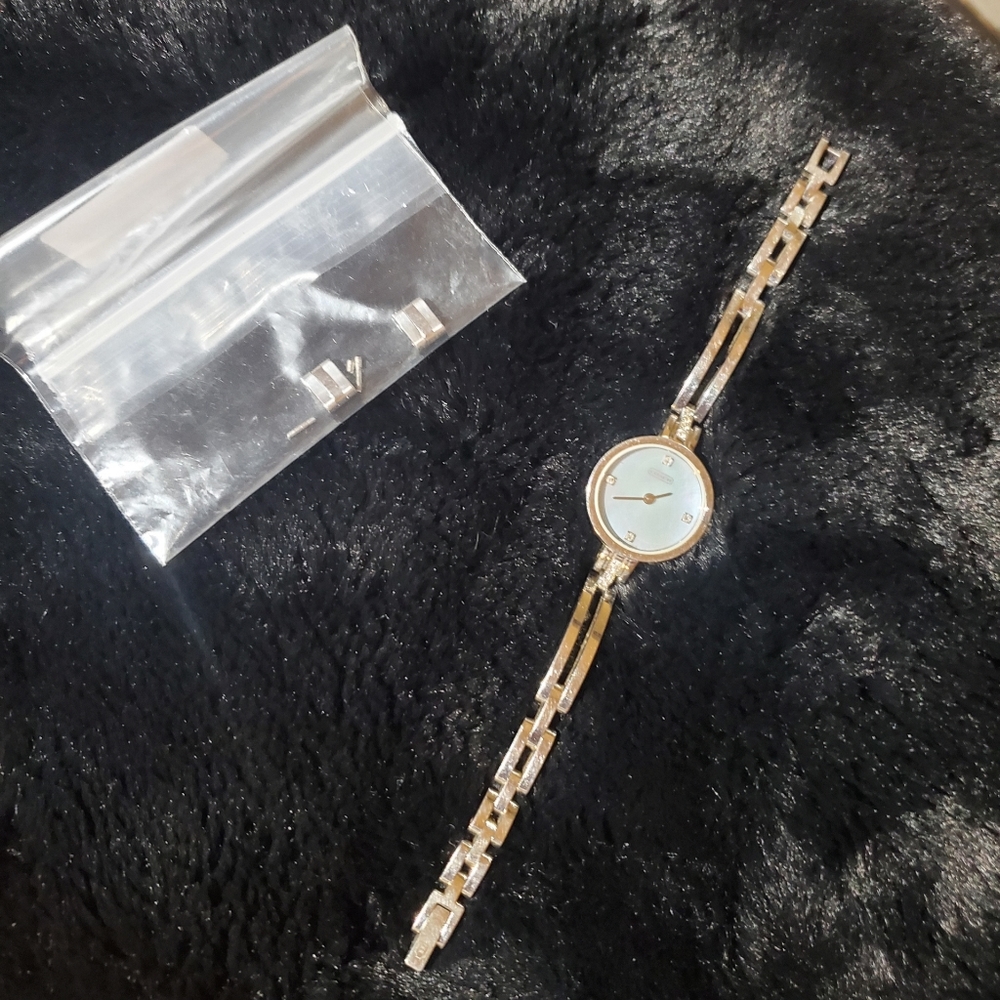 Coach Watch - Picture 2 of 5